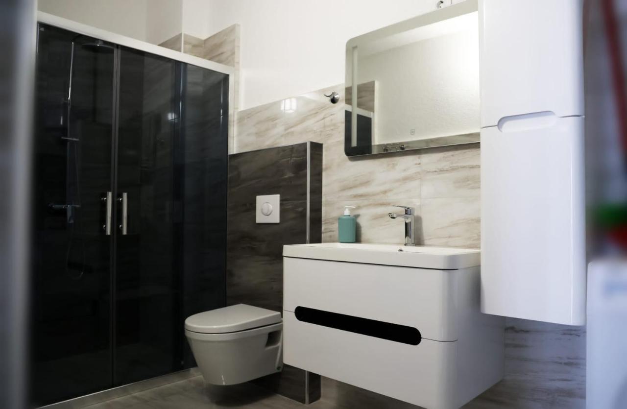 Hotel Inn Prizren Kültér fotó