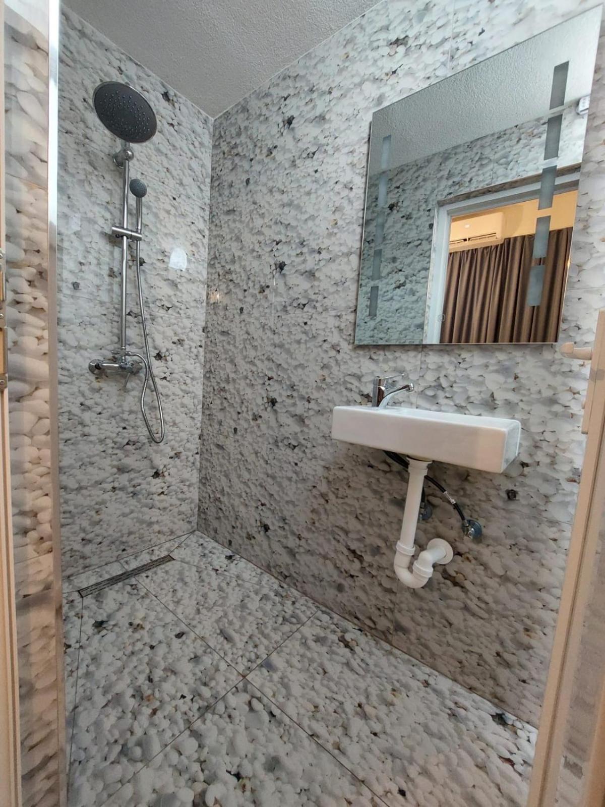Hotel Inn Prizren Kültér fotó